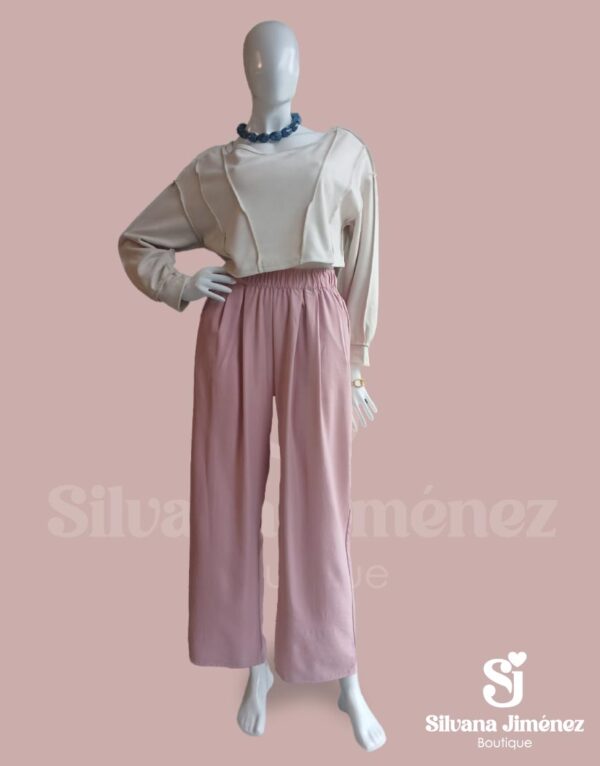 Saco crema - Pantalón palo de rosa